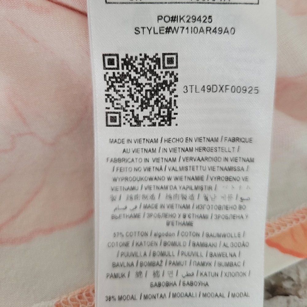‎Guess Blouse peach color size M - Picture 4 of 4